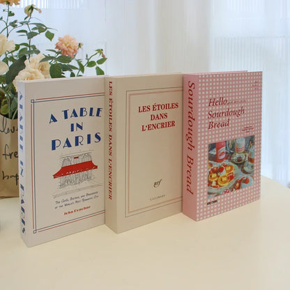 📚 Luxury Decorative Books